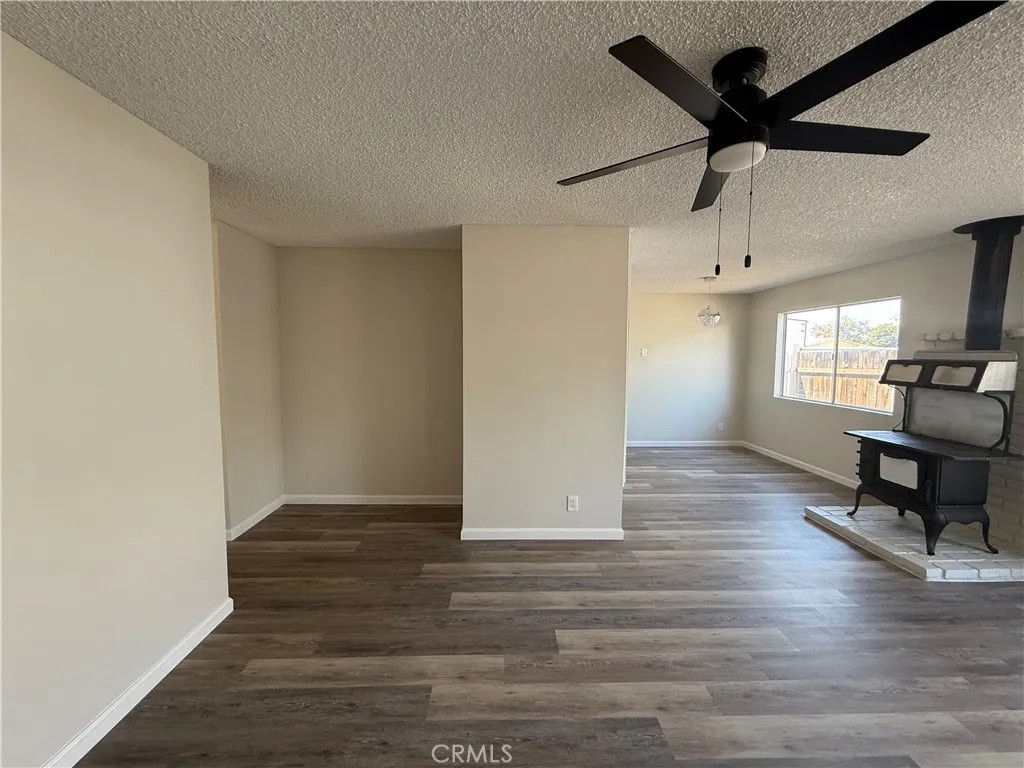 https://cdn.realtyfeed.com/cdn/127/306537285/99cf970cb1124ced2adb62fbf7373fe6.webp