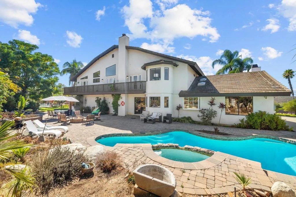 https://cdn.realtyfeed.com/cdn/127/306537287/a25eae383dabef5a4b9fd6139e3bce67.webp