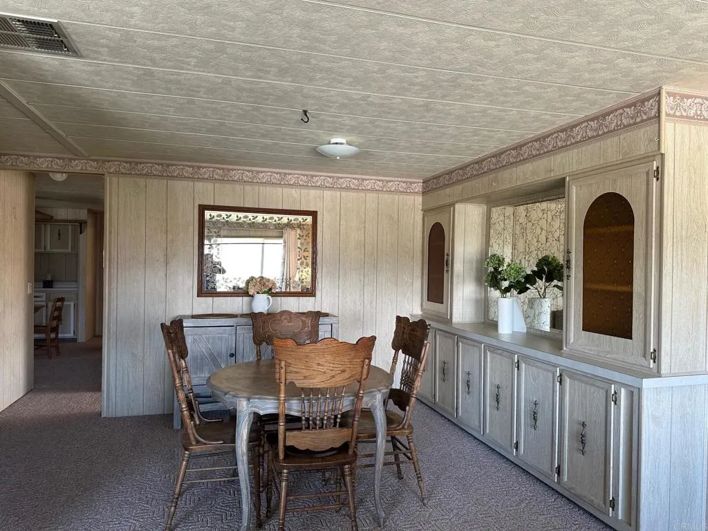 https://cdn.realtyfeed.com/cdn/127/306537316/afe4b7060ae799cb4a81ee5821540137.webp