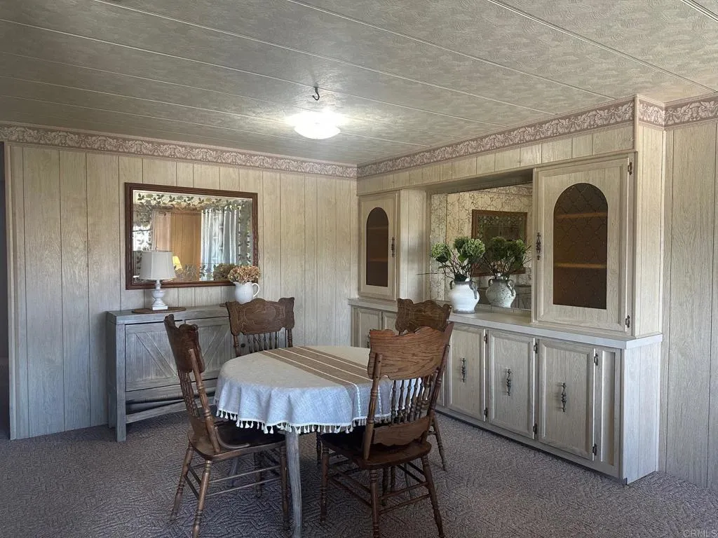 https://cdn.realtyfeed.com/cdn/127/306537316/fda26daa1b426480f2b24148cb3fa28c.webp