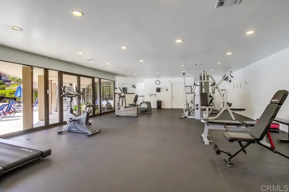 https://cdn.realtyfeed.com/cdn/127/306537319/1fded2ba654717c1a788525236a72e89.webp