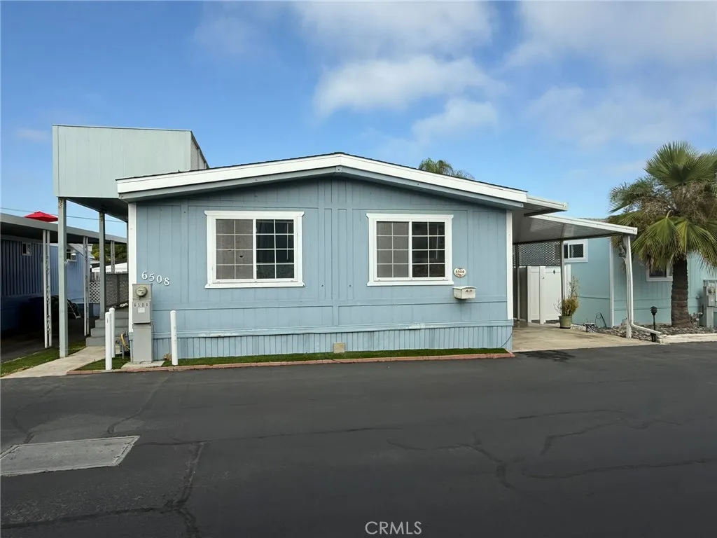 https://cdn.realtyfeed.com/cdn/127/306537332/623d4f88ad28c9af3964c511ff7c6193.webp