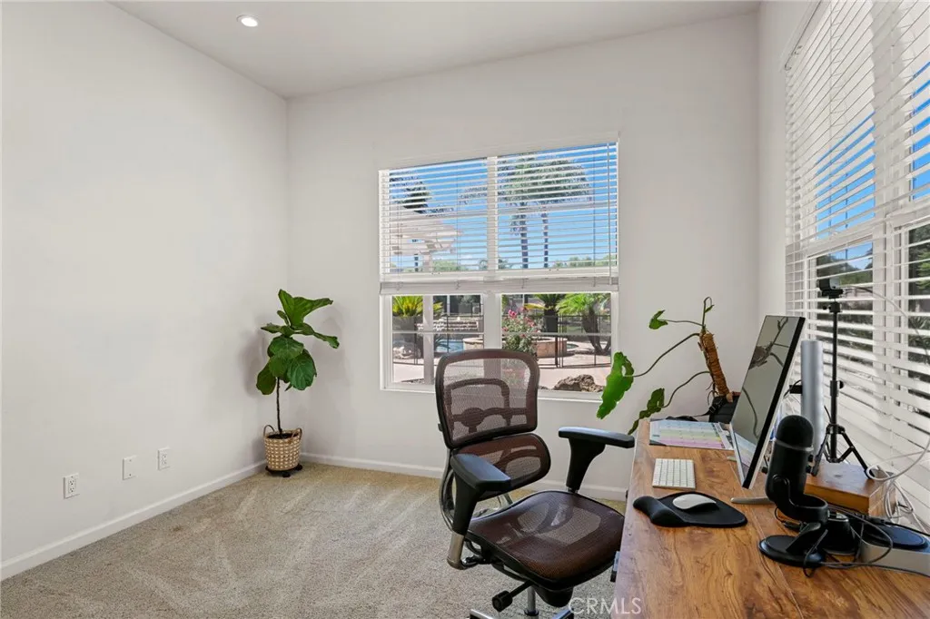 https://cdn.realtyfeed.com/cdn/127/306537338/ed60de06acda2d9a068c4465d55afbbf.webp