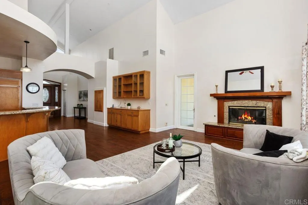 https://cdn.realtyfeed.com/cdn/127/306537353/e9c70ee7ceb52de7c1abbce7282ed14a.webp