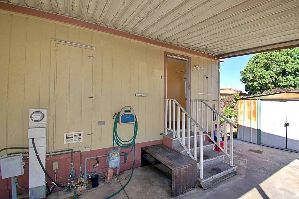 https://cdn.realtyfeed.com/cdn/127/306537385/28bdf9a96cd5acff0bcc744c2fbe64dc.webp