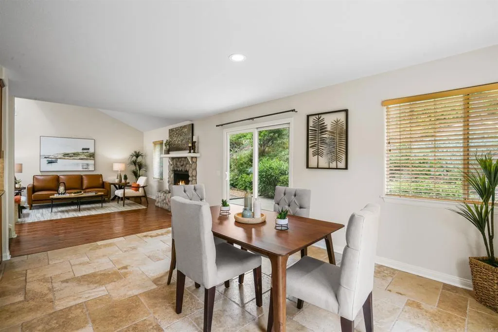https://cdn.realtyfeed.com/cdn/127/306537386/31669cbaf3d77e5bb4d39d8e905b871e.webp