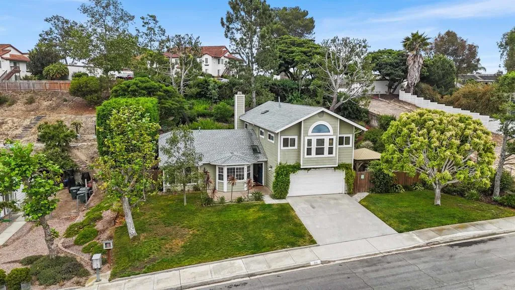 https://cdn.realtyfeed.com/cdn/127/306537386/9088e03250c659515721eb2ee02b4e4b.webp