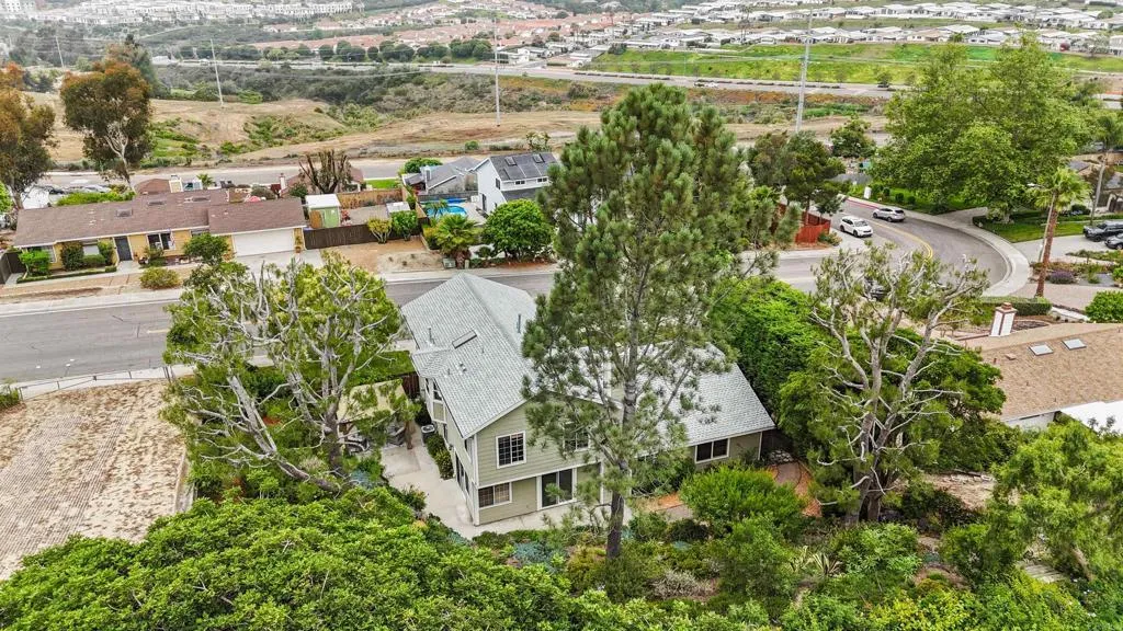 https://cdn.realtyfeed.com/cdn/127/306537386/fa9cd1d02db45e06cfd3f5f46e3d8df0.webp