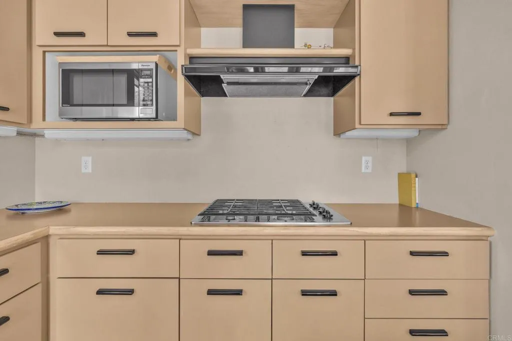 https://cdn.realtyfeed.com/cdn/127/306537389/0109c47395ce6ac6bba2c1ec7a4ce7f1.webp
