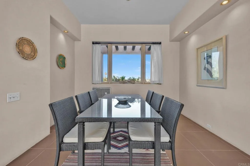 https://cdn.realtyfeed.com/cdn/127/306537389/316e236146fa8e619bd714ff0c5d4227.webp