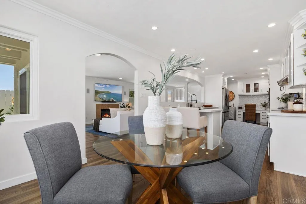 https://cdn.realtyfeed.com/cdn/127/306537422/ac8396fb983071071a201ec9f459d374.webp