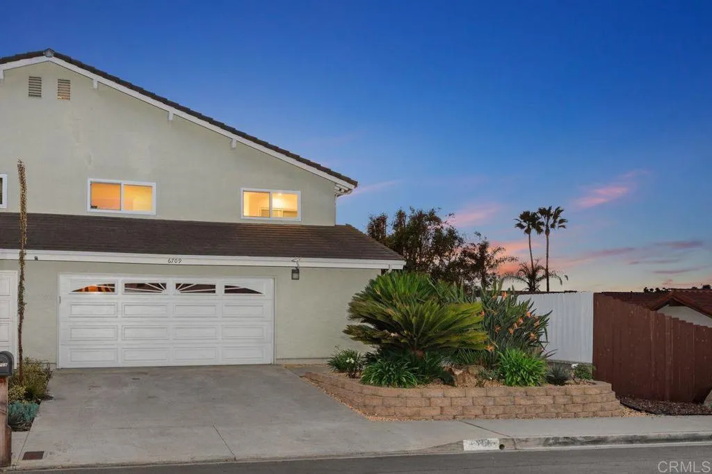 https://cdn.realtyfeed.com/cdn/127/306537422/d481214f08aa8636723bde741fb1882e.webp