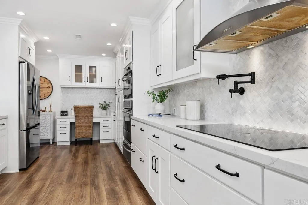 https://cdn.realtyfeed.com/cdn/127/306537422/fe1f90caf237e758e2a45d15b300eab0.webp