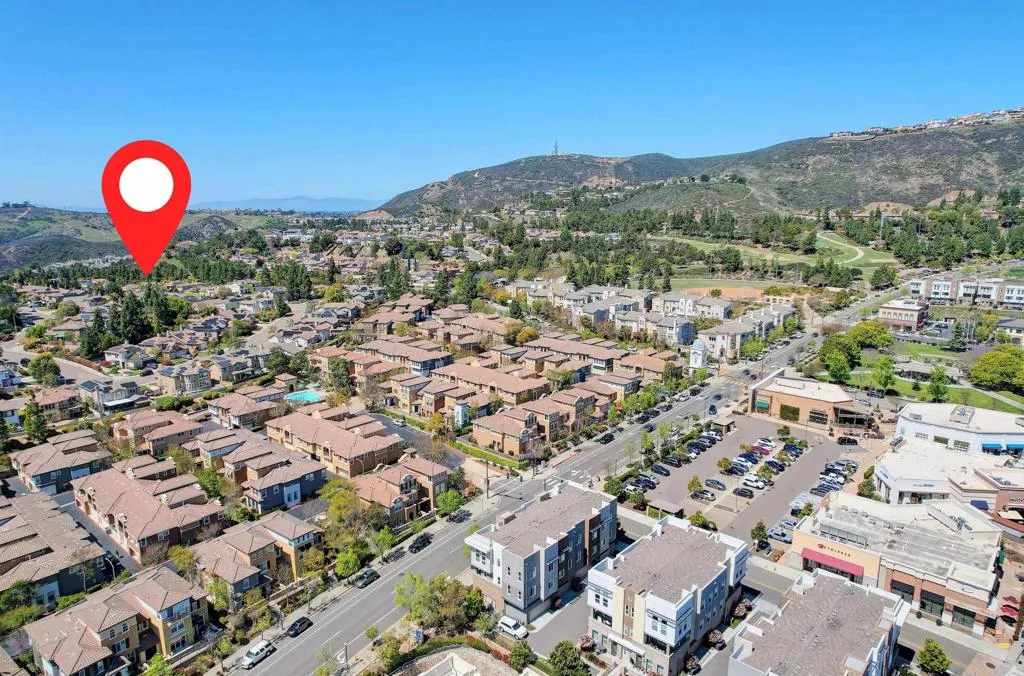 https://cdn.realtyfeed.com/cdn/127/306537452/fb51e38404dd6b646dd14484bc540049.webp