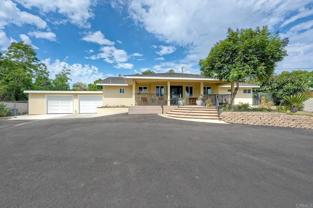 https://cdn.realtyfeed.com/cdn/127/306537510/0e45db8cbdff45430576ae7af85aaab1.webp