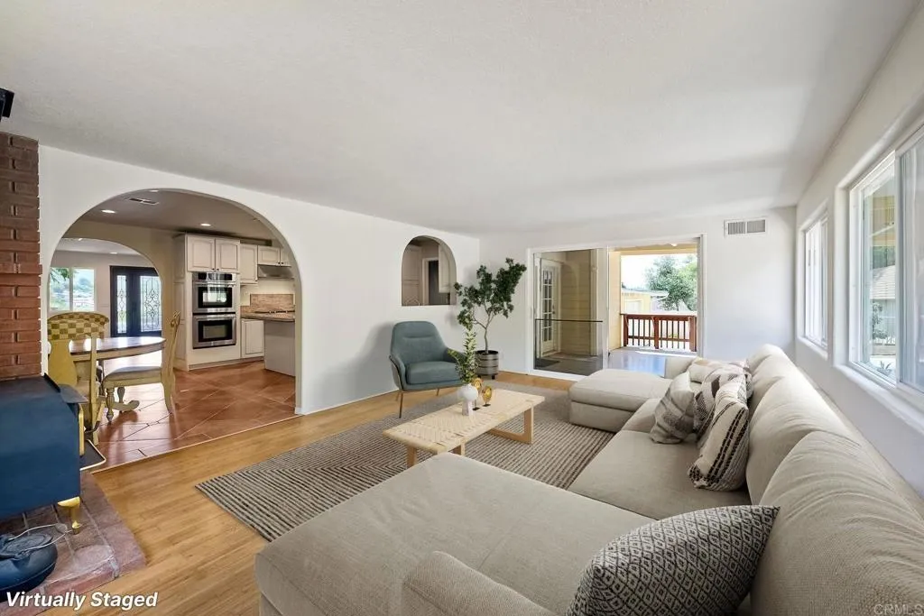 https://cdn.realtyfeed.com/cdn/127/306537510/4314af56f146d1b5346e1c133ed459ee.webp
