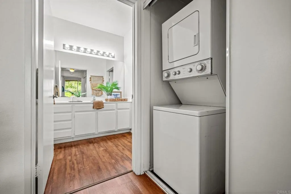 https://cdn.realtyfeed.com/cdn/127/306537553/c2f0dbbafc8467a3d8e12f009c100d4c.webp