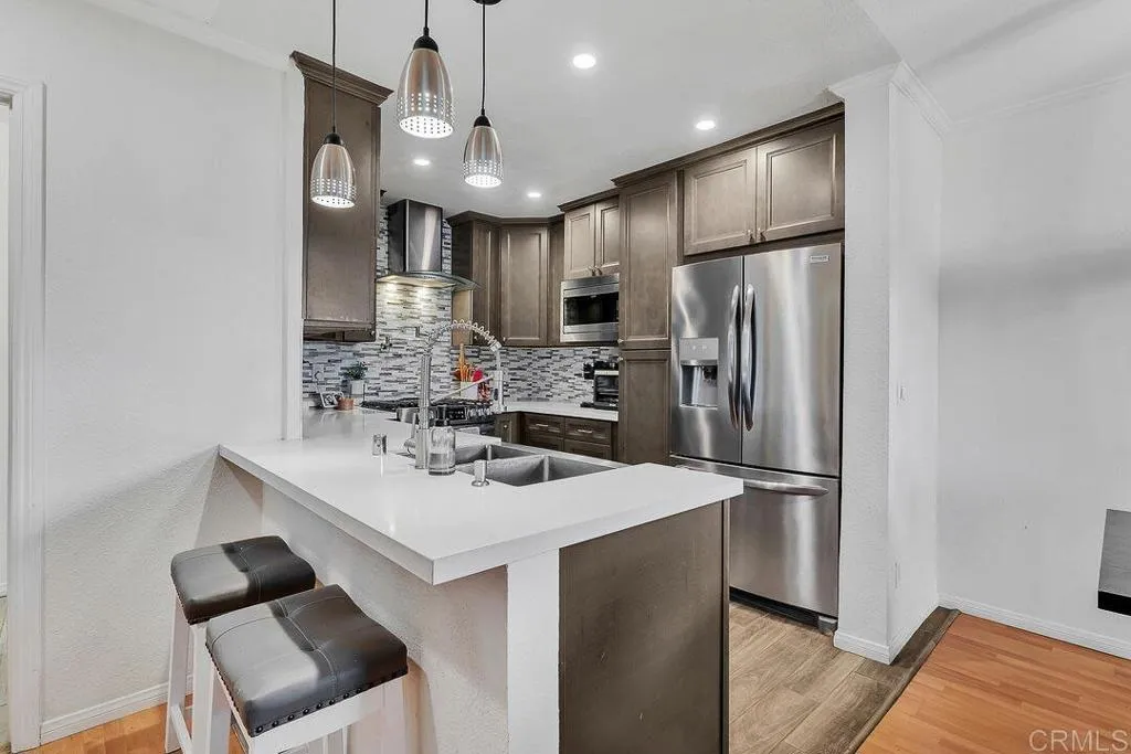 https://cdn.realtyfeed.com/cdn/127/306537556/638f321c456e60f82e8e5b87607b95b4.webp