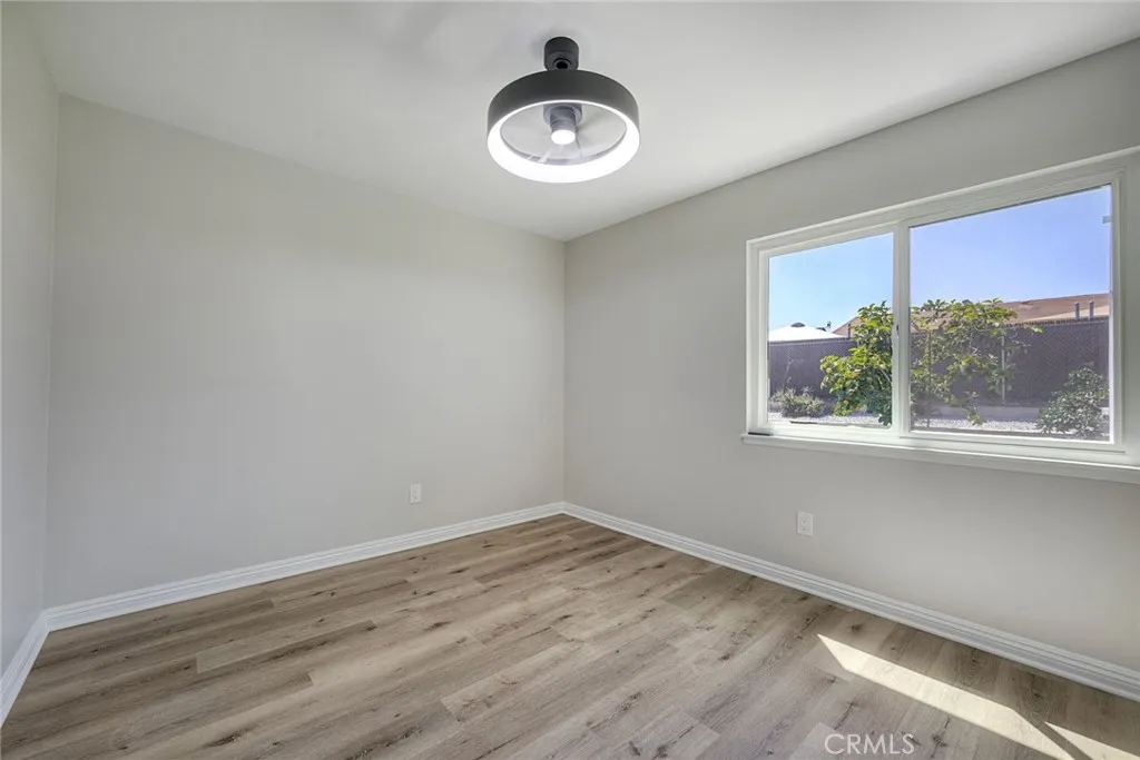 https://cdn.realtyfeed.com/cdn/127/306537620/8dec8d24c37c9ee5871c6cd8922b29ec.webp