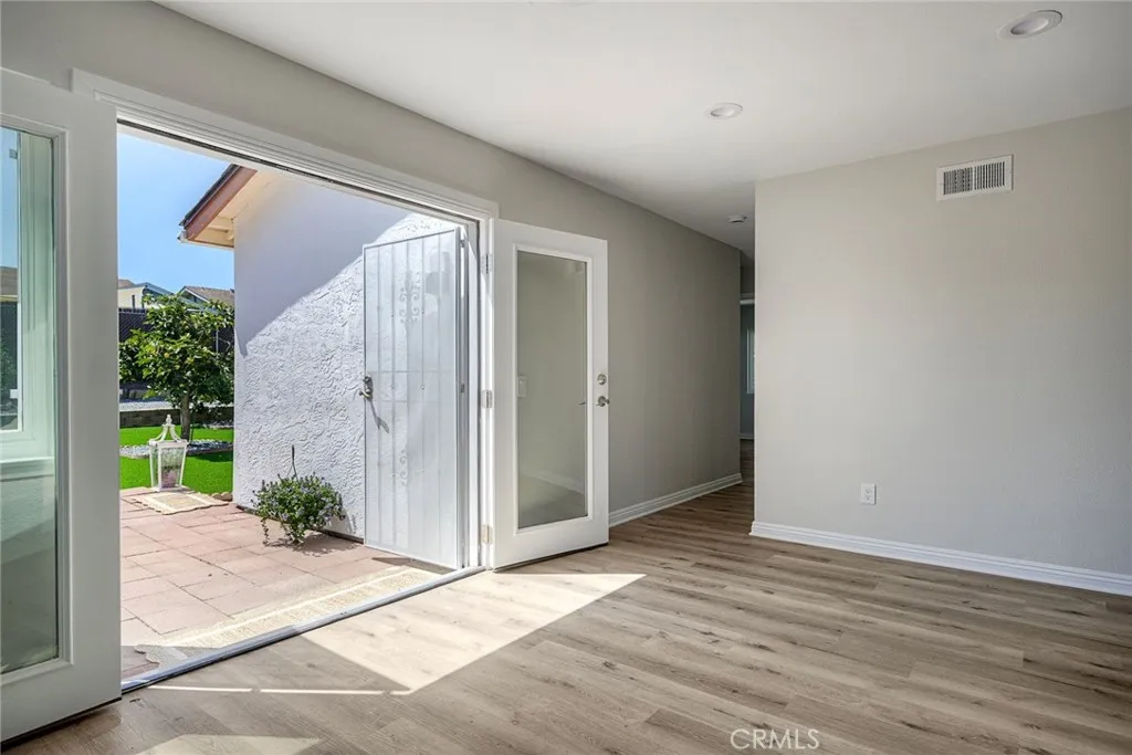 https://cdn.realtyfeed.com/cdn/127/306537620/b0fe668f0c1e1dee8586dd28ed8c04e0.webp