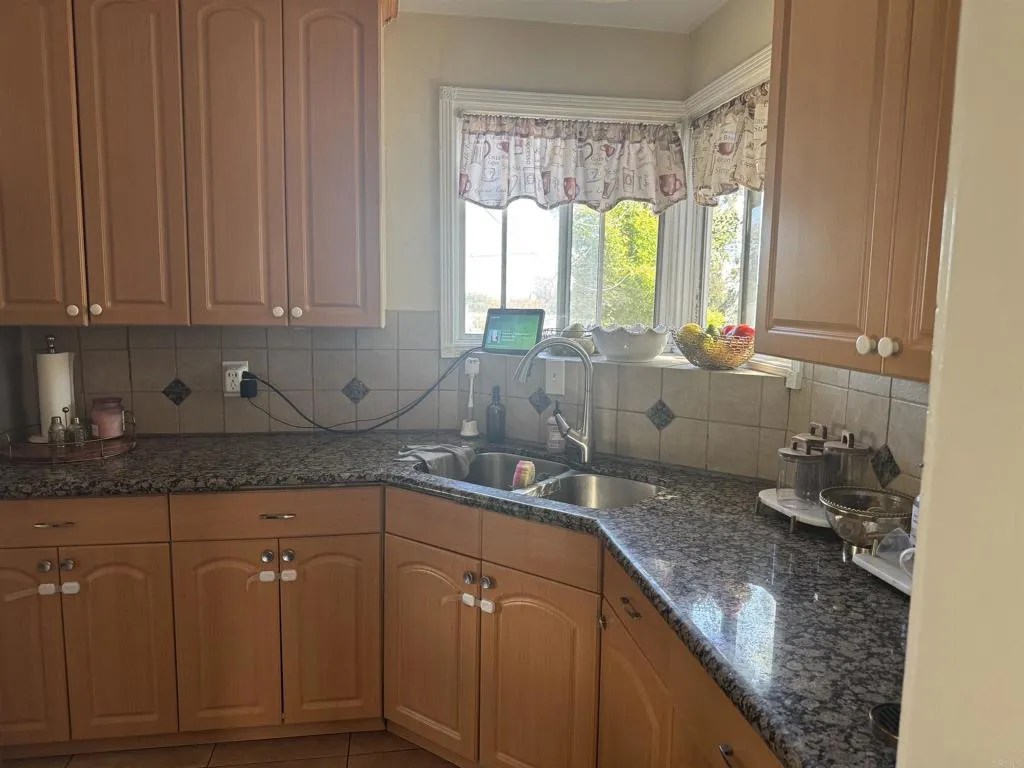 https://cdn.realtyfeed.com/cdn/127/306537692/38a329e82b47b7828ceb00074d367b7e.webp