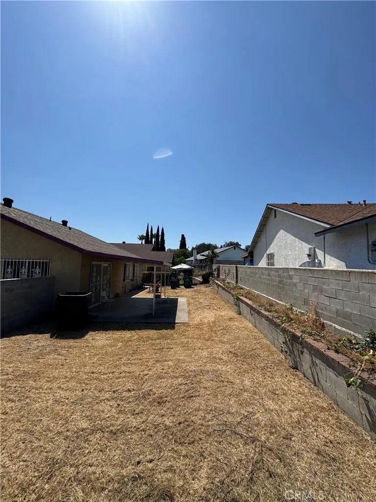 https://cdn.realtyfeed.com/cdn/127/306537731/51b64f2e3ec41fe09e2e0f0975f97473.webp