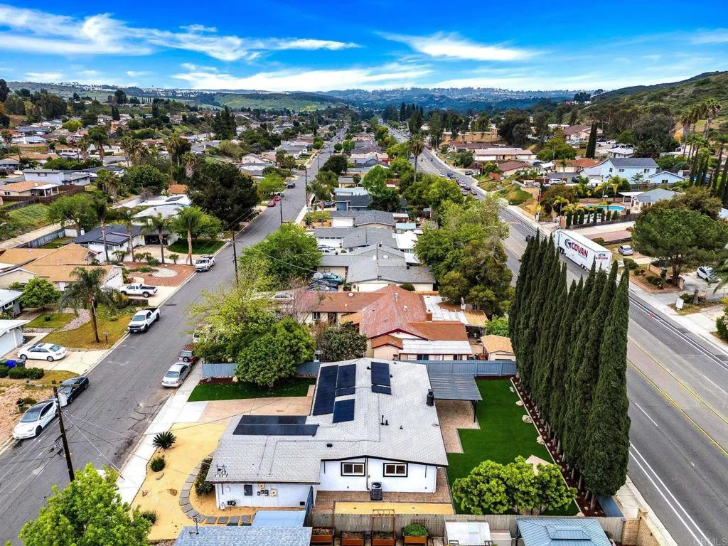 https://cdn.realtyfeed.com/cdn/127/306537733/7aa0eb56de4524b1b452610f4143d5c0.webp