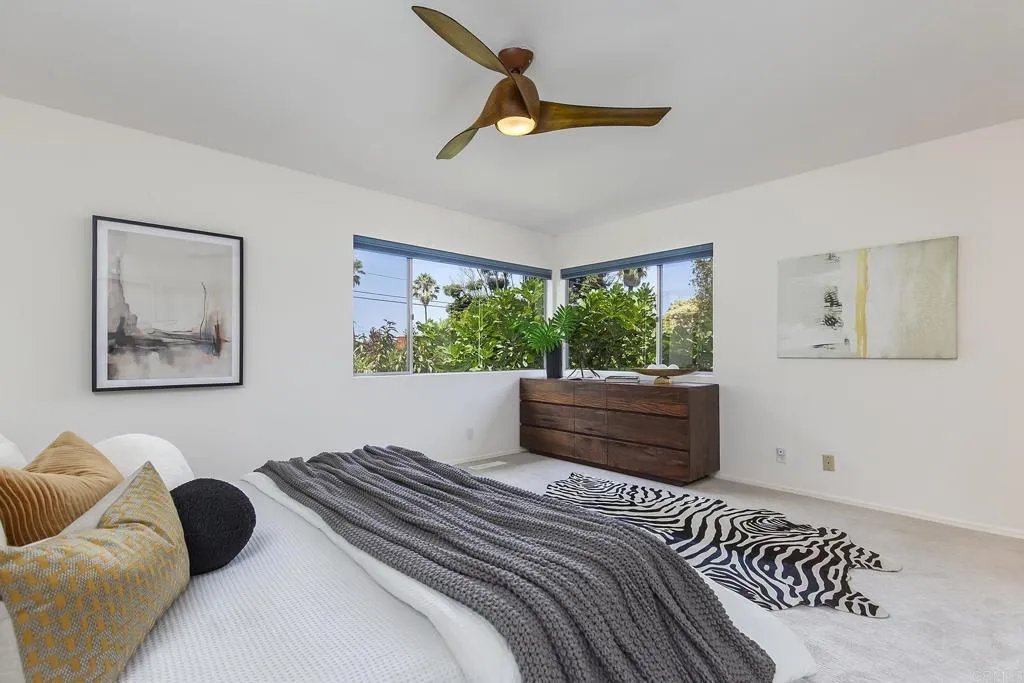 https://cdn.realtyfeed.com/cdn/127/306537750/def469f5f8dde2f064bd037e26a1d2e9.webp