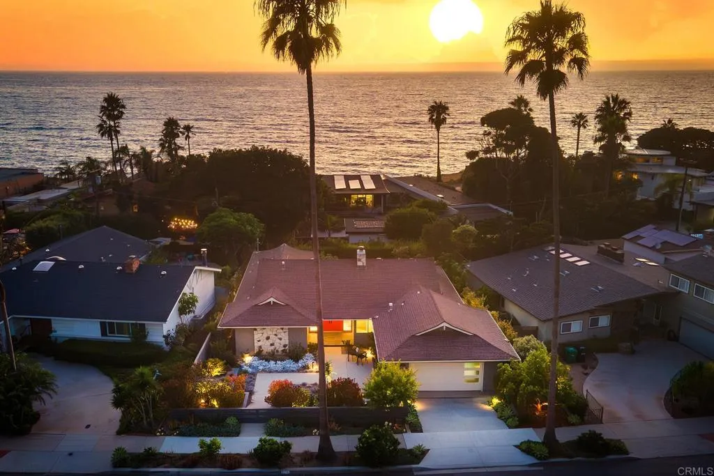 https://cdn.realtyfeed.com/cdn/127/306537750/e6fef730ea41ca2dba07b19e3747d0b3.webp