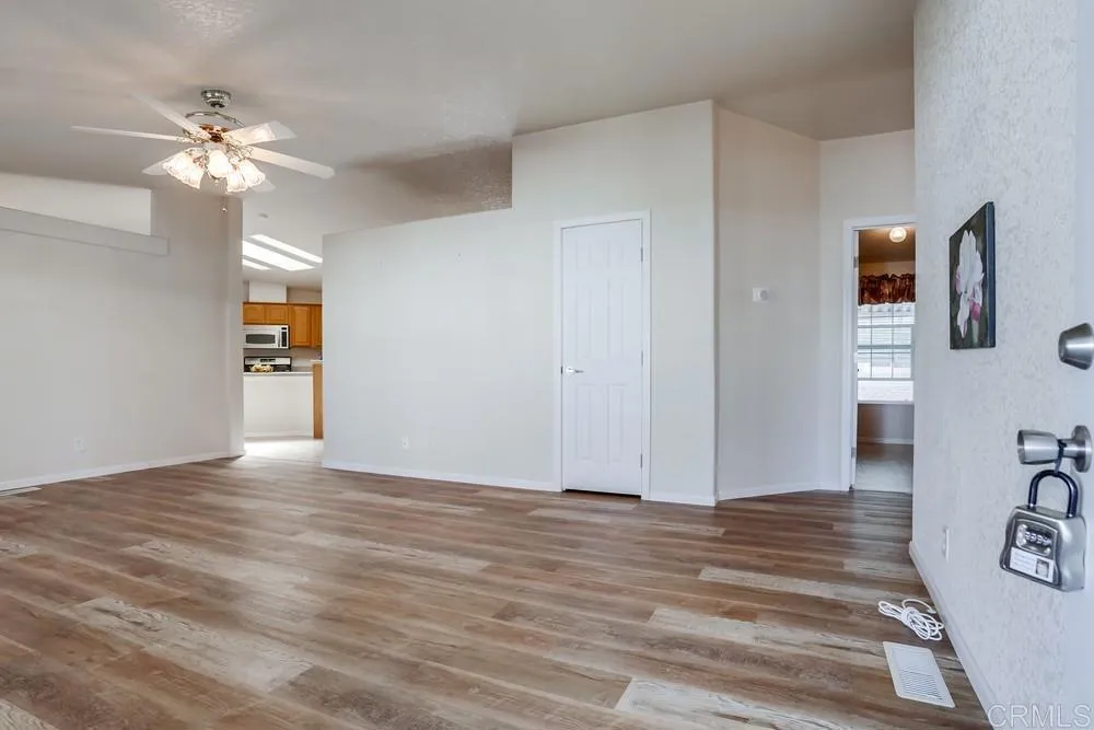 https://cdn.realtyfeed.com/cdn/127/306537757/5b157abf61eaa5d9856cd09305870207.webp