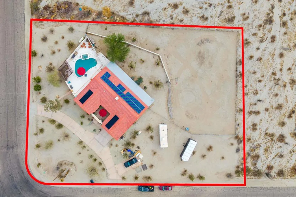 https://cdn.realtyfeed.com/cdn/127/306537797/6bcdd7ae692f5e9d750cc7a1ee0b249d.webp