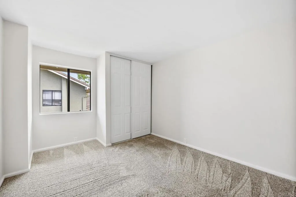 https://cdn.realtyfeed.com/cdn/127/306537824/08a50ec6cdb7bc9576598e802b868c9c.webp