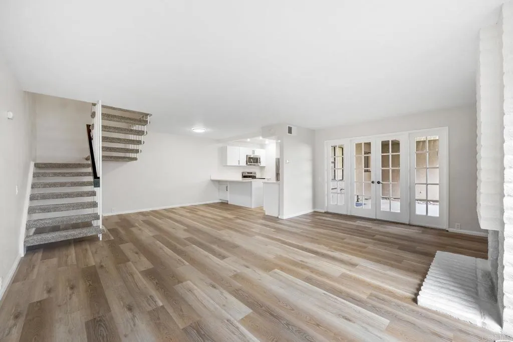 Photo #5: NDP2508768 Listing 