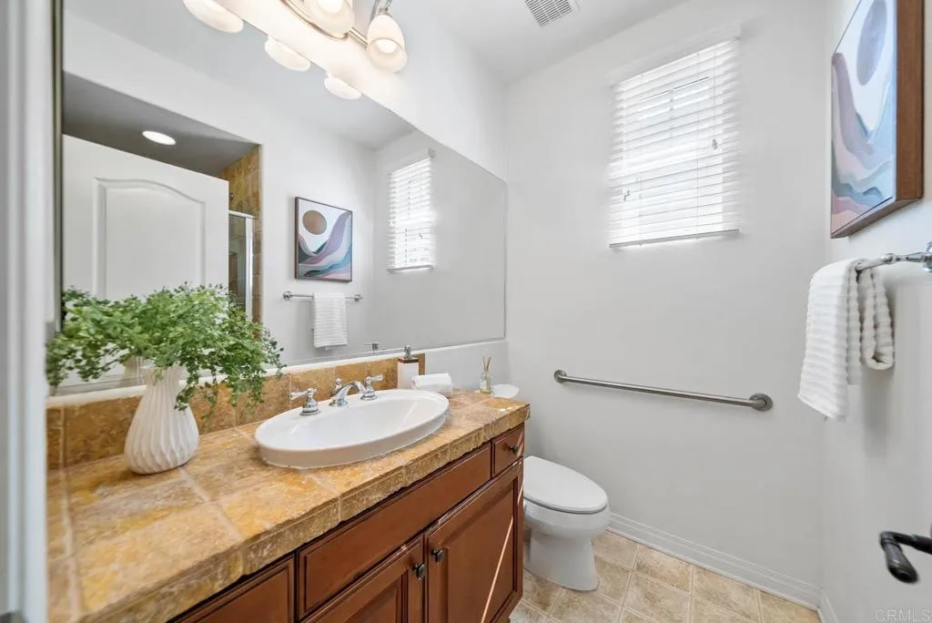 https://cdn.realtyfeed.com/cdn/127/306537826/0ae90ab48a43284bacf23b3008ae75e7.webp