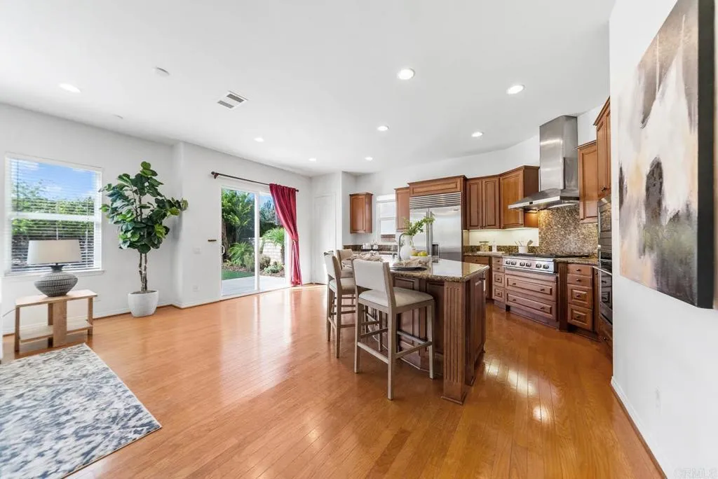 https://cdn.realtyfeed.com/cdn/127/306537826/13a3dbd639786c9b39114cbbd9cc6025.webp