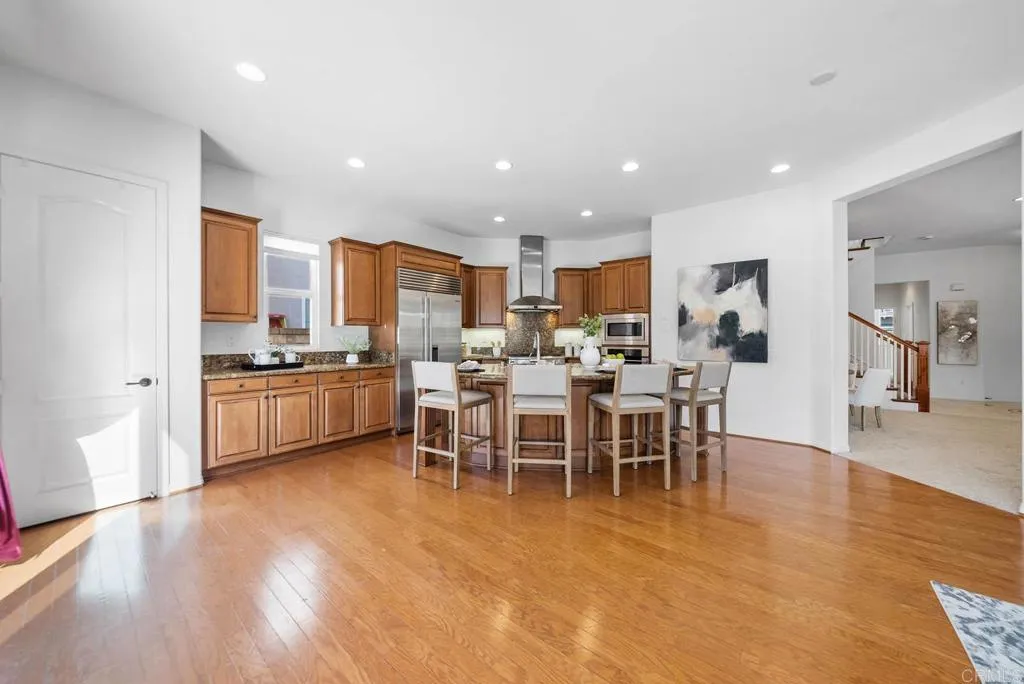https://cdn.realtyfeed.com/cdn/127/306537826/3afc5cf88c1c346e655e024654b66323.webp