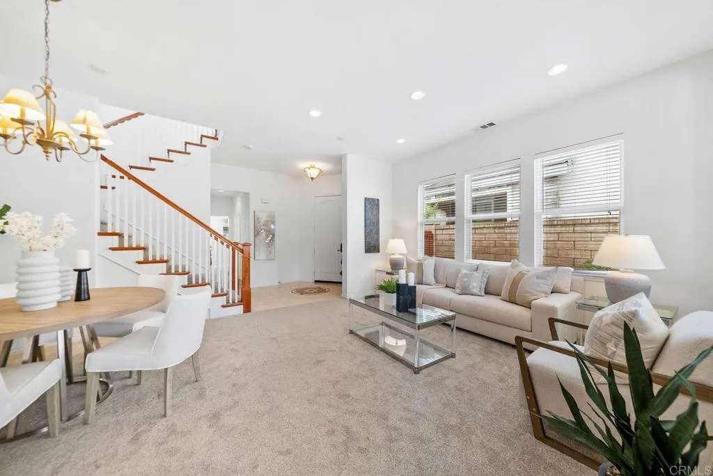 https://cdn.realtyfeed.com/cdn/127/306537826/799472335813804659cf680b0236333b.webp