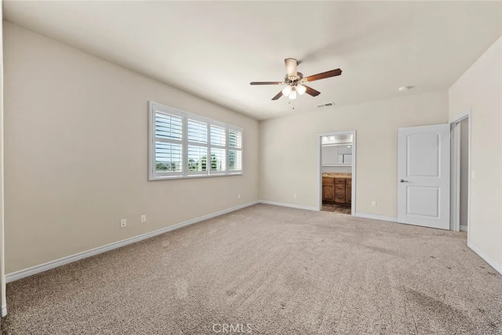 https://cdn.realtyfeed.com/cdn/127/306538216/2ee5e0fe887ac0e86c20f78925184342.webp