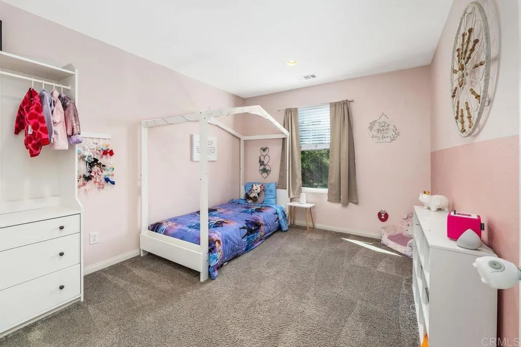 https://cdn.realtyfeed.com/cdn/127/306538226/19d796ac112a595265802d20d1070419.webp