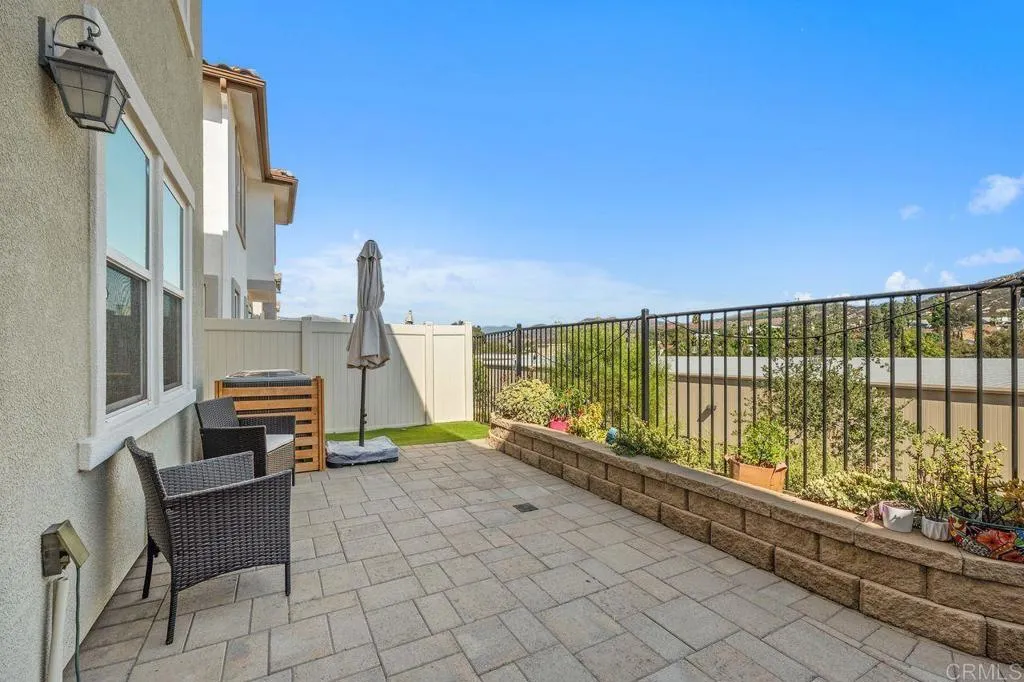 https://cdn.realtyfeed.com/cdn/127/306538226/93f97dab83134a281557115c73d44063.webp