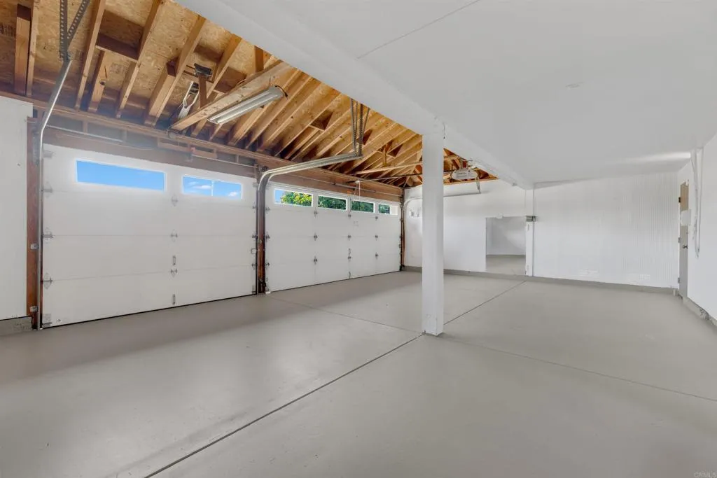 https://cdn.realtyfeed.com/cdn/127/306538282/c6906f15daae5122f17f44b93683eaa3.webp