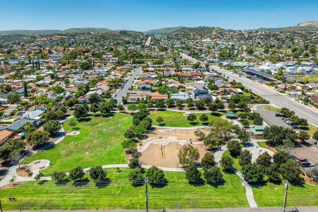https://cdn.realtyfeed.com/cdn/127/306538293/18503634dbd97c9bcfd16a9f27e3acd5.webp