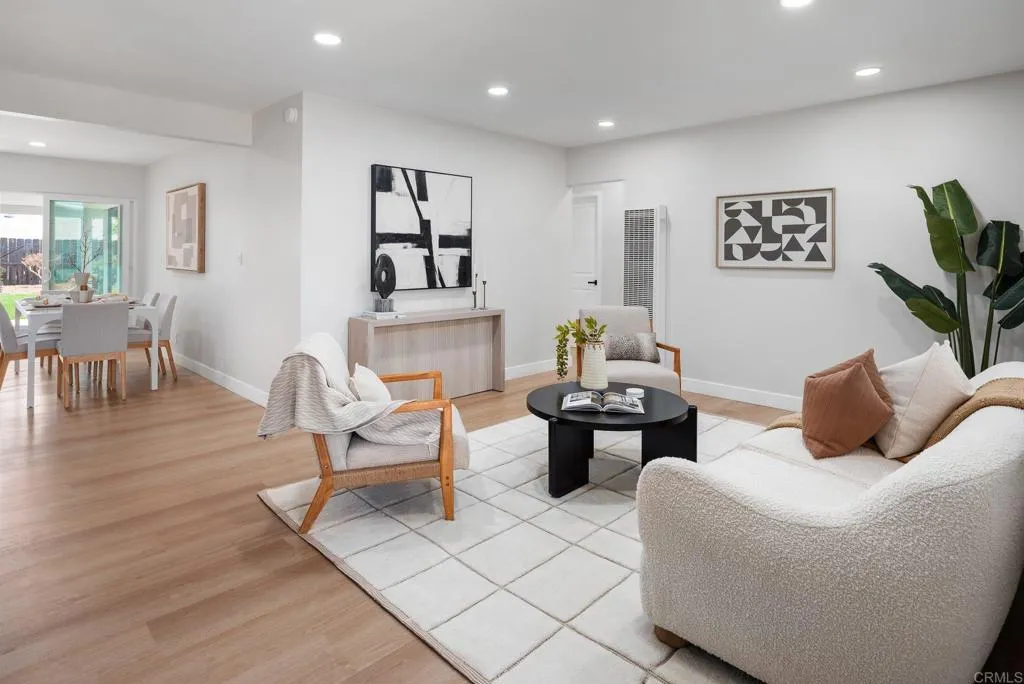 https://cdn.realtyfeed.com/cdn/127/306538293/c4fe1c4e9684bb4d40f94d2e9034c622.webp