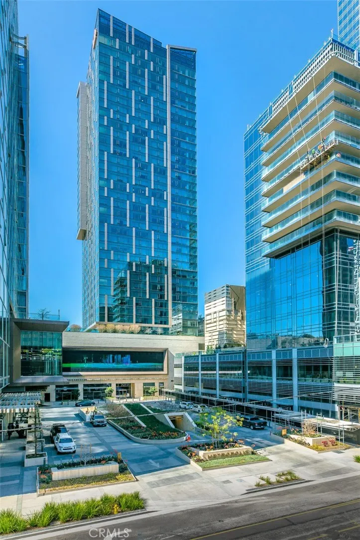 889 Francisco Street Unit 3702, Los Angeles, CA 90017 - Photo 2 of 22, Los Angeles, CA