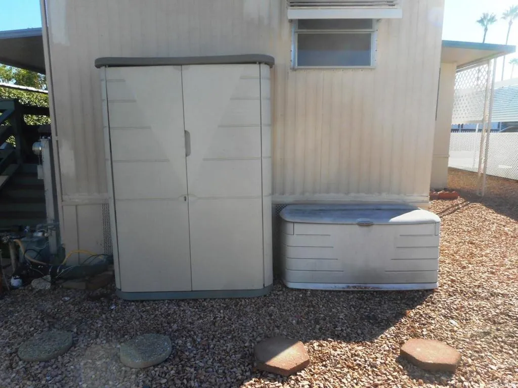 https://cdn.realtyfeed.com/cdn/127/306538323/c6cc1757b0faa0b9620cd7bcc47a61c5.webp
