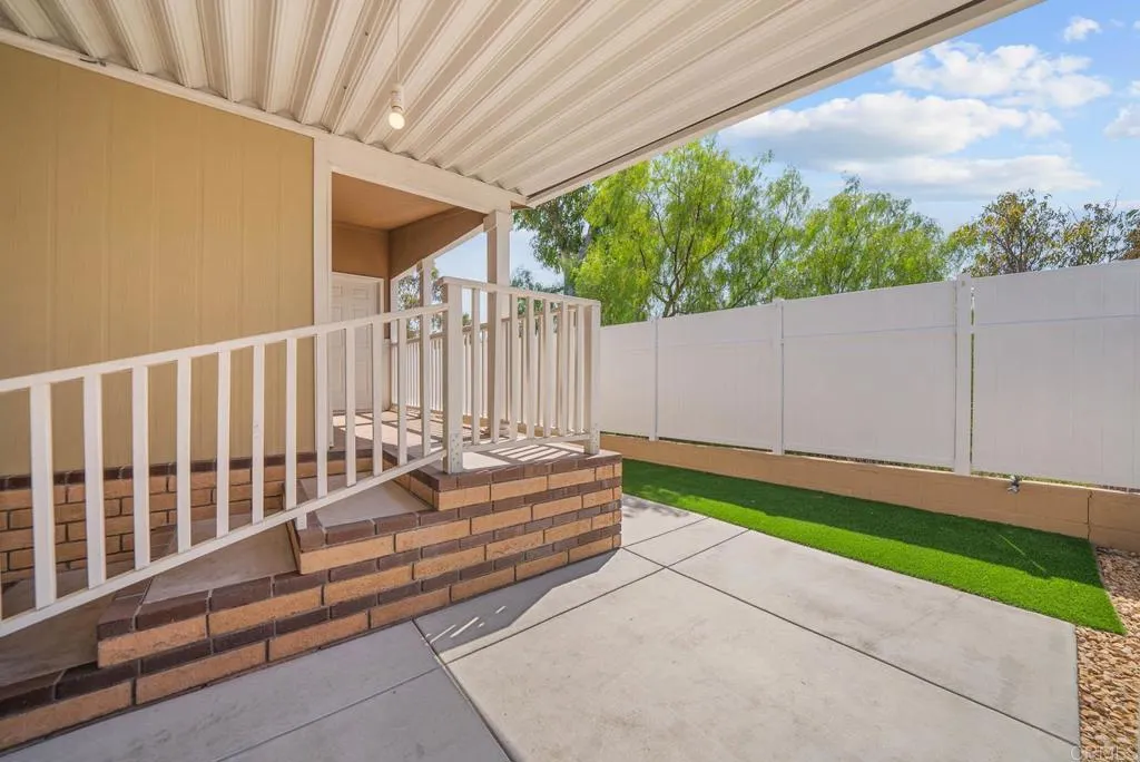 https://cdn.realtyfeed.com/cdn/127/306538325/0b9865cb7da618cd98ffbf3e69c1a110.webp