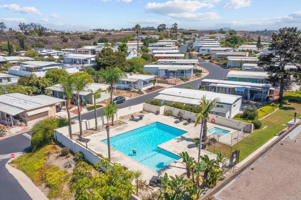 https://cdn.realtyfeed.com/cdn/127/306538325/2d38a85dbdff28c0027c57fee38034da.webp