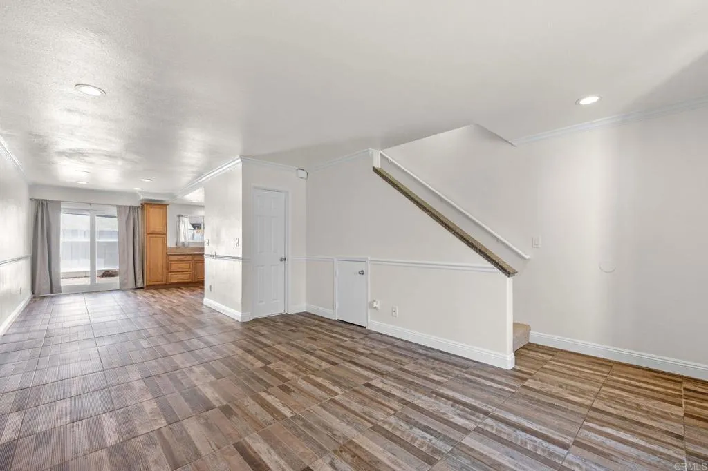https://cdn.realtyfeed.com/cdn/127/306538459/8504dd22ad54f224821ebb0291b6a9a0.webp