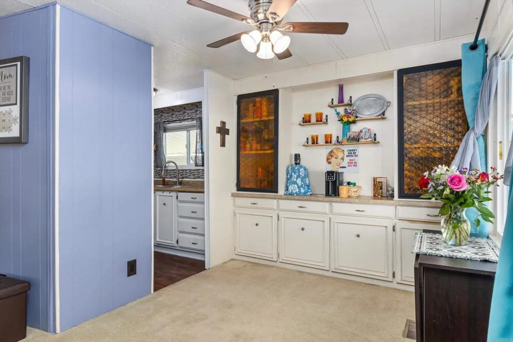 https://cdn.realtyfeed.com/cdn/127/306538508/e7ea1a8d0305477789c62499ab54e9e0.webp