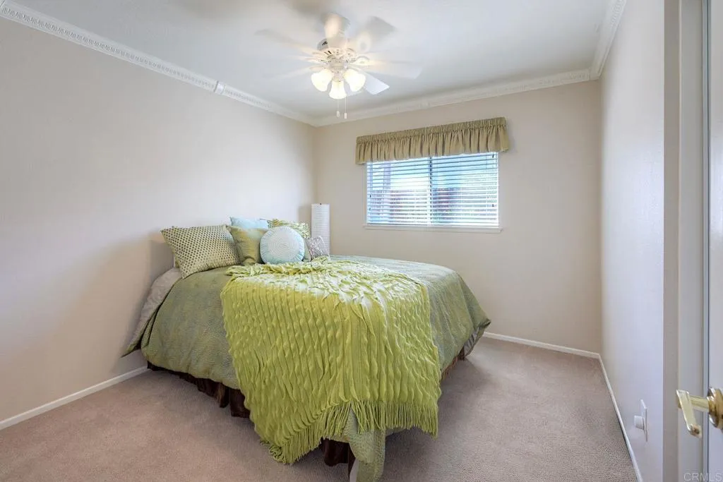 https://cdn.realtyfeed.com/cdn/127/306538591/392b58d9dc71108bd2bfd187831c47b1.webp